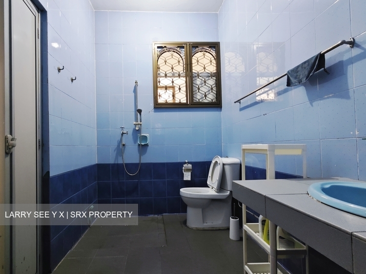 Kang Choo Bin Road (D19), Terrace #449102451
